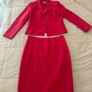 Evan Picone Pink Pencil Skirt